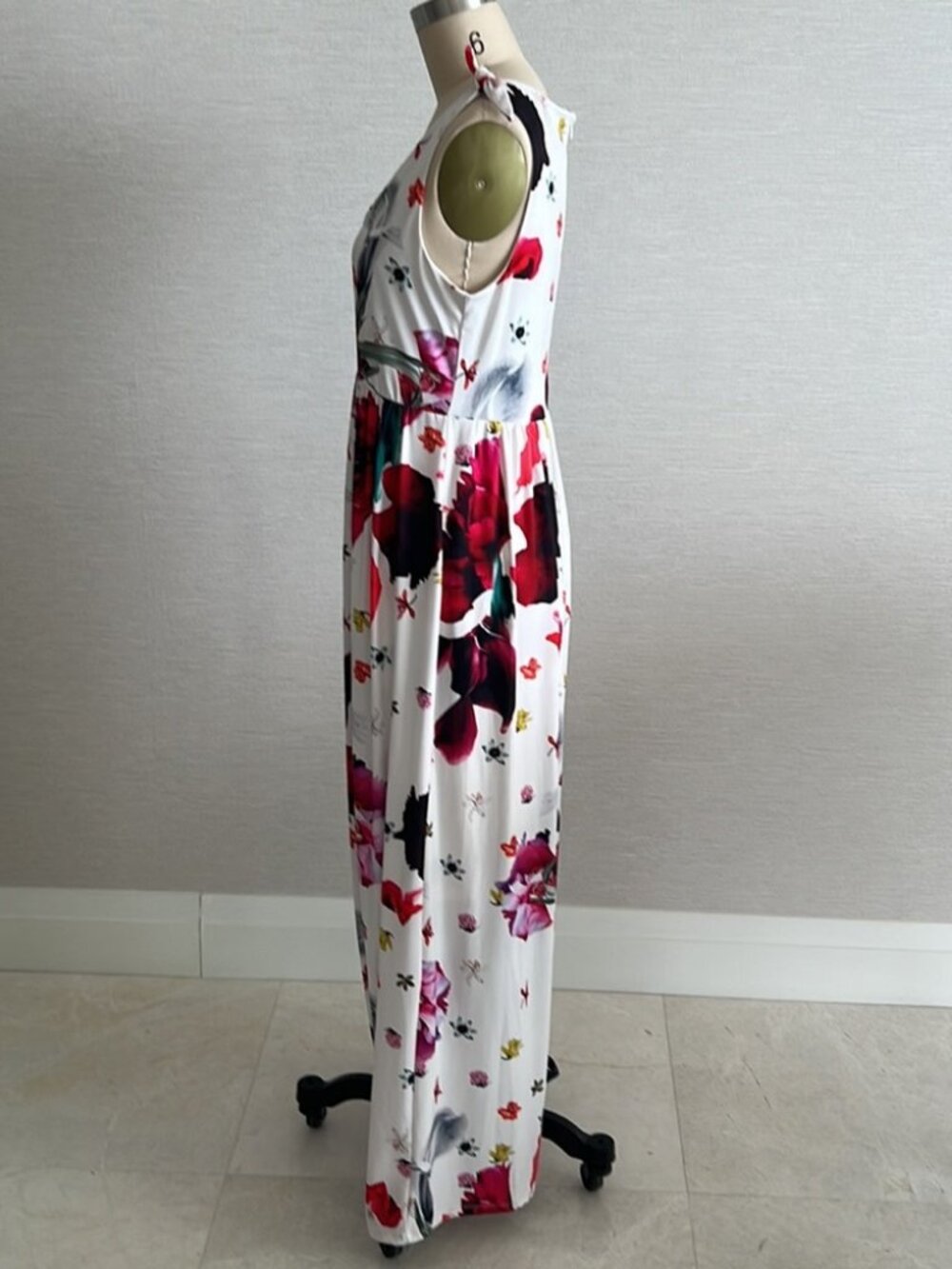 T Tahari White Floral Maxi Dress Sz 6 Tie Shoulder Side Zip